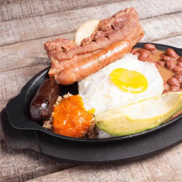bandeja-de-hierro-fundido-ovalada-2_670x