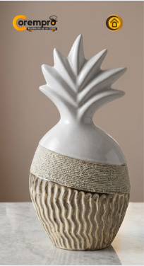 Piña Decorativa 23.5 cm